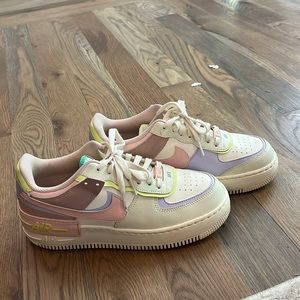 Nike Air Force 1 Shadow Cashmere/Pure Violet/Pink Oxford/Pale Coral, Size 9.5.